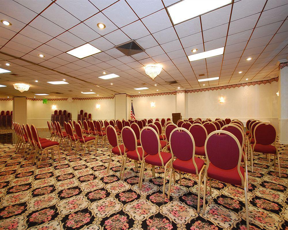 Holiday Inn Philadelphia Arpt-Stadium Area By Ihg Exterior photo