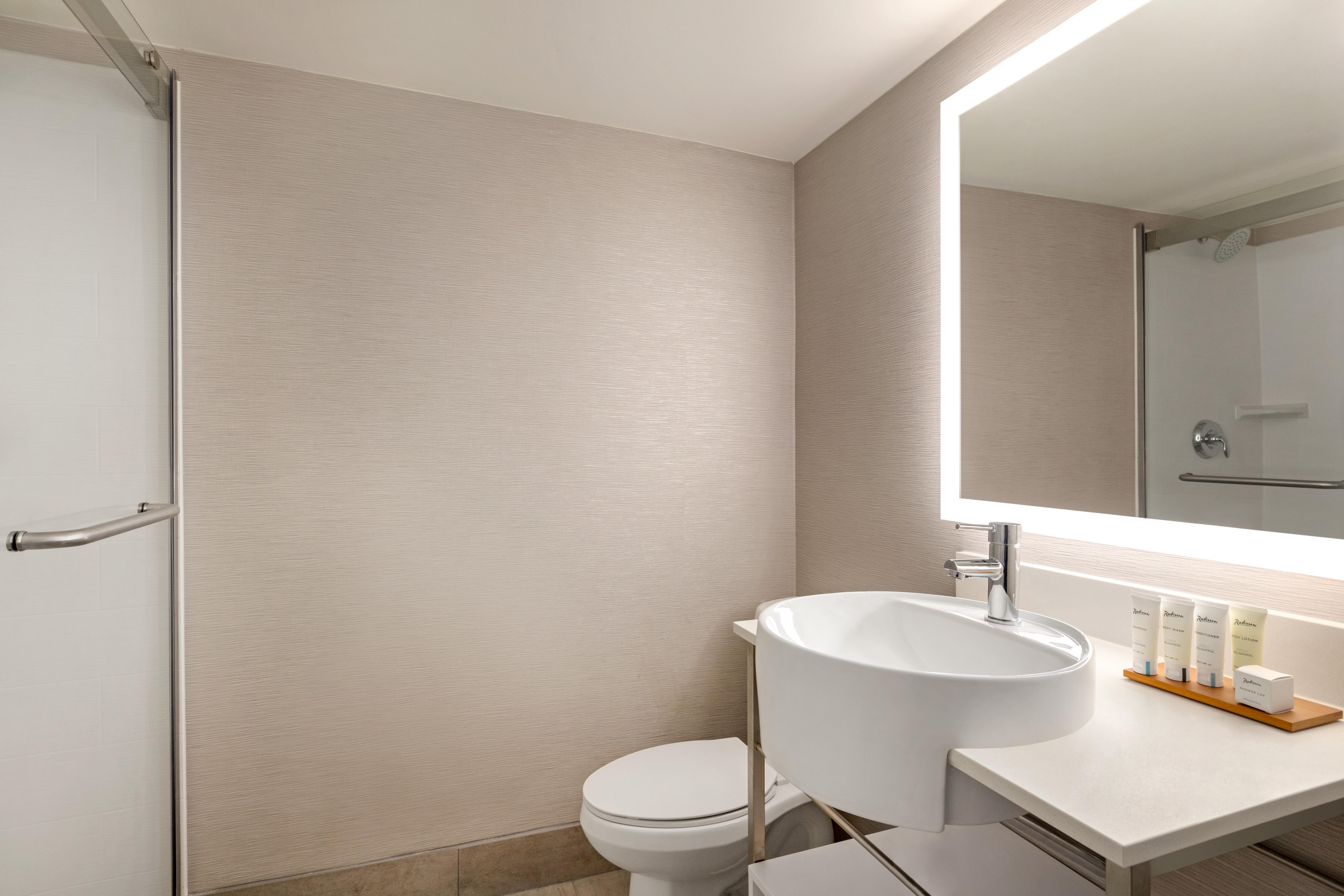 Holiday Inn Philadelphia Arpt-Stadium Area By Ihg Exterior photo