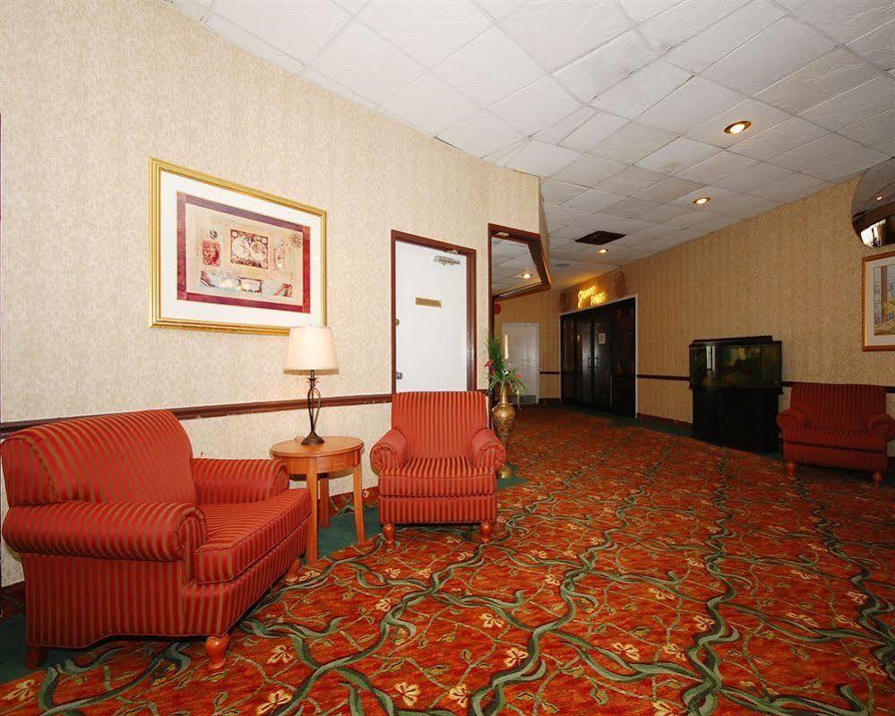 Holiday Inn Philadelphia Arpt-Stadium Area By Ihg Exterior photo